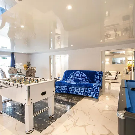 Apartment Saphir - Paris A 10 Min - Equipe - Salle De Jeux